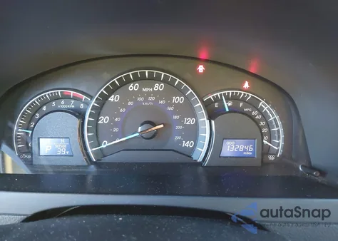 2012 Toyota Camry Xle z USA, uszkodzony, nr VIN 4T4BF1FK9CR187145